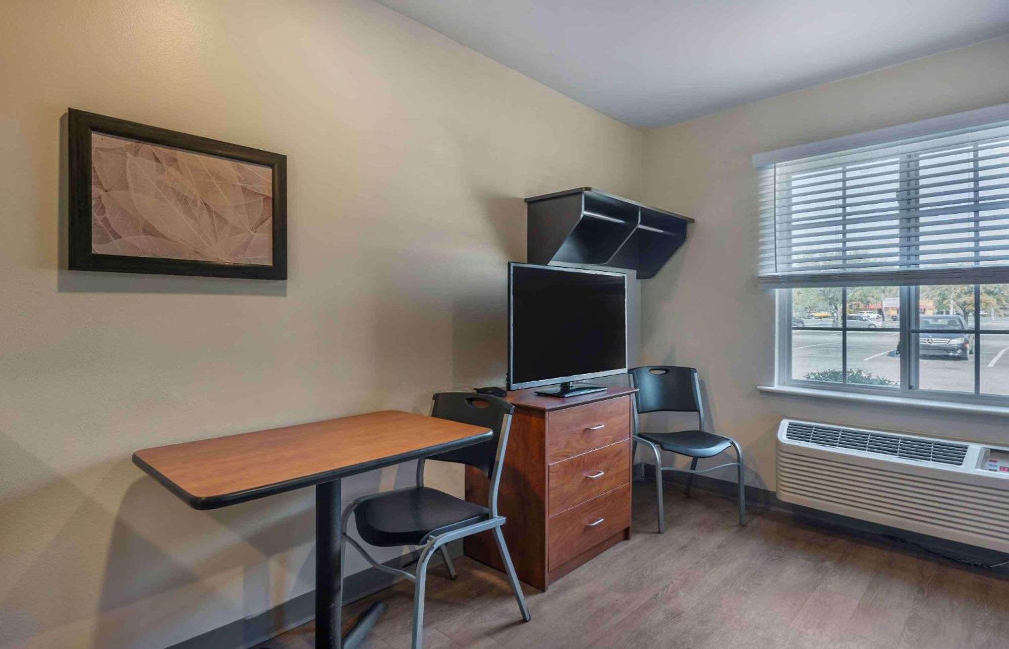 Extended Stay America Select Suites - Panama City - Callaway Exterior photo